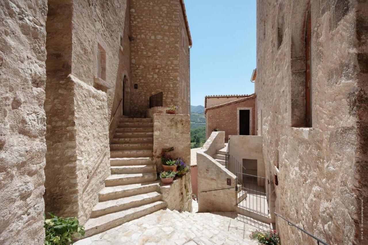Hotel Castello Di Postignano Sellano Exteriér fotografie